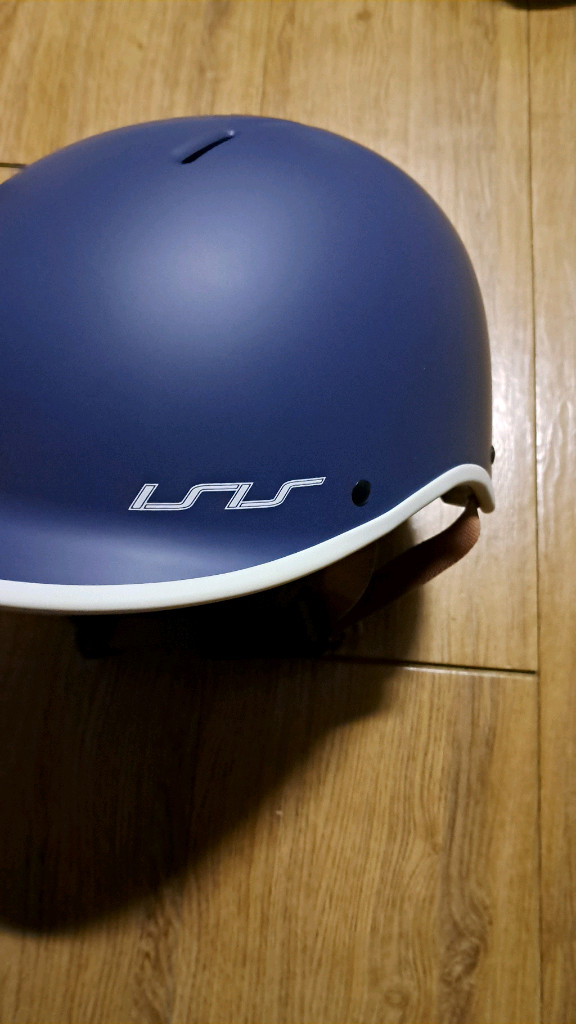 레보스타 헬멧 XL 2만원--1