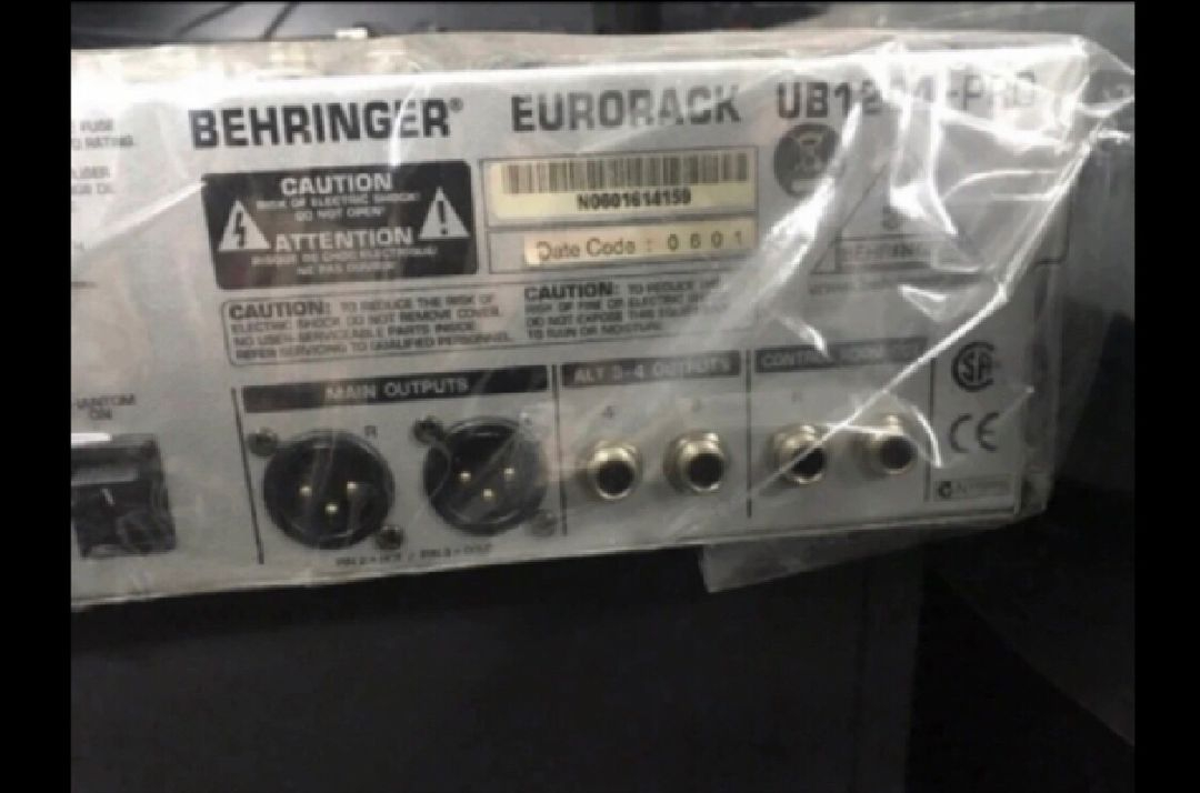 BEHRINGER UB1204-PRO 믹서 ( 오디오 믹서 ) 이미지