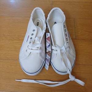 수페르가 스니커즈 220mm