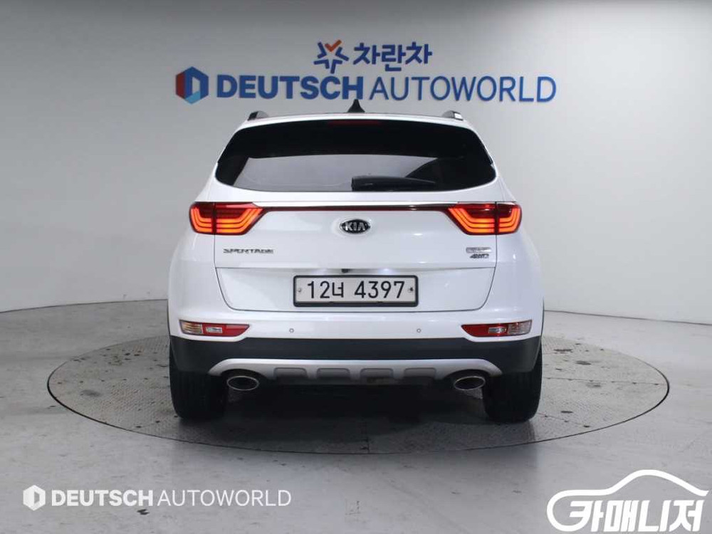[기아]스포티지 4세대 (QL) 디젤 2.0 2WD 노블레스 스페셜 #3월급매 이미지