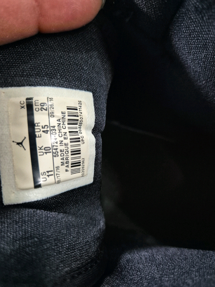 정품 나이키 에어조던1 미드 블랙--4