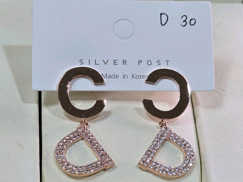 큐빅셋팅 925은침 드롭귀걸이--1