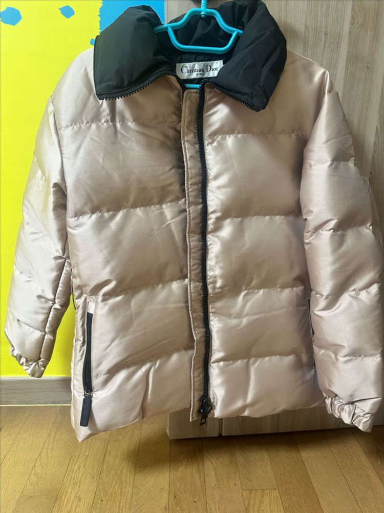 디올 스타 패딩 이미지