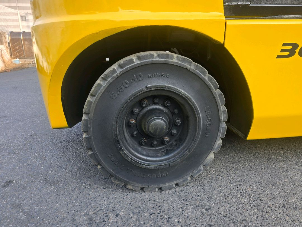 특A급 현대 3톤 2020년식 자동발 2000만원 디젤지게차 중고지게차 매매 (2.98톤) 이미지