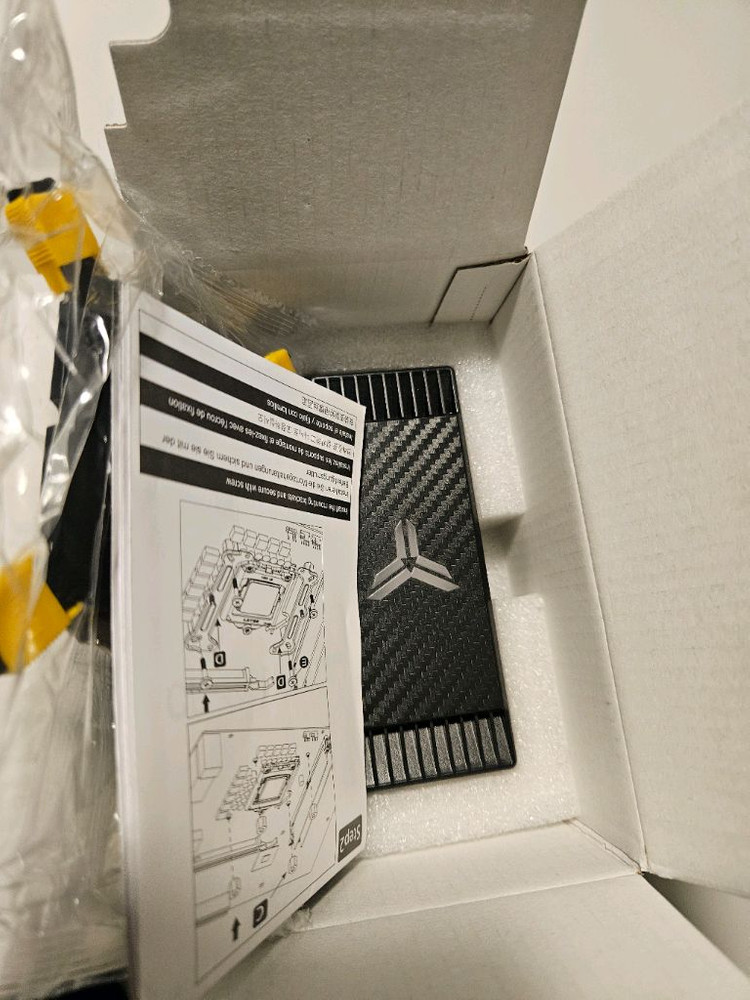 존스보 CR-1000 EVO AUTO RGB CPU 쿨러 거의 새상품--1