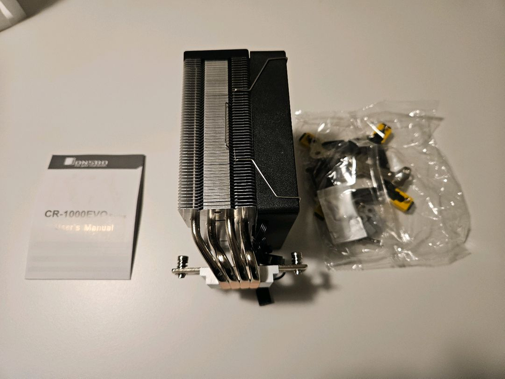 존스보 CR-1000 EVO AUTO RGB CPU 쿨러 거의 새상품--3