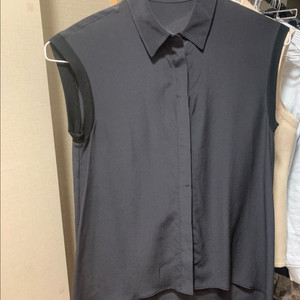 올세인츠 실크 민소매 - 7만원