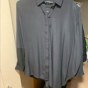 올세인츠 실크 블라우스 - 7만원