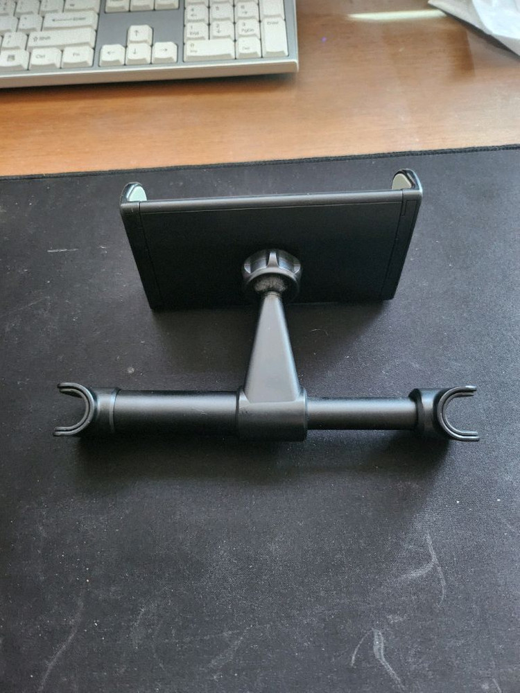 차량용 테블릿 거치대 이미지