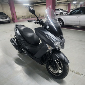 킴코 엑스타운 x-town 18년식 21,231km 스쿠터 오토바이