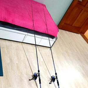 루어낚시대 2개새것 바다낚시대 원투낚시대 민물낚시대 이미지