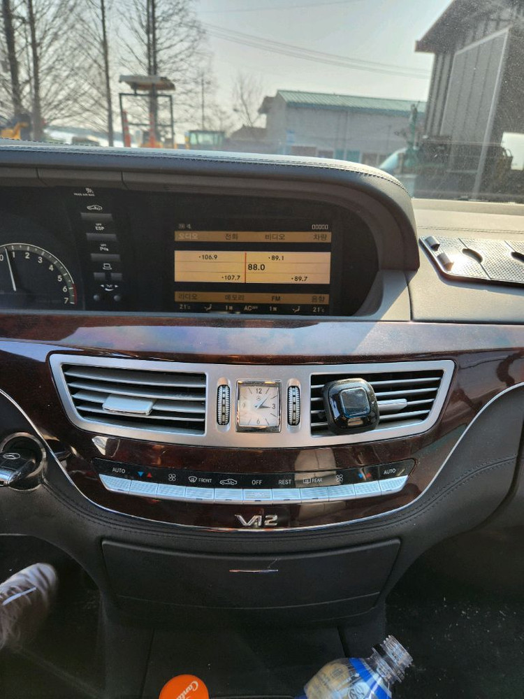 벤츠 전차종 오디오 커맨드 모니터 이미지