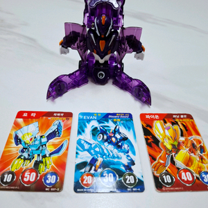 터닝메카드 에반퍼플