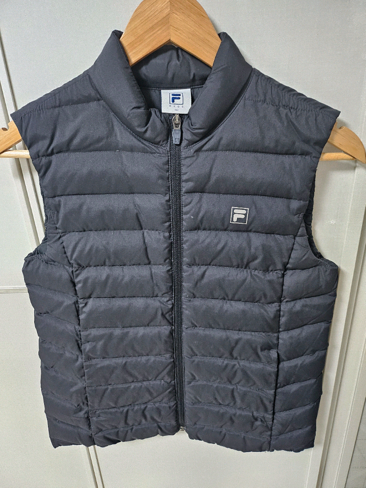 초등 베스트 조끼 패딩 조끼(휠라 네파키즈등)145-150사이즈--8