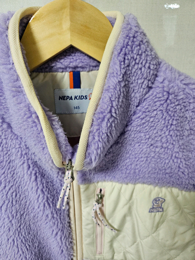 초등 베스트 조끼 패딩 조끼(휠라 네파키즈등)145-150사이즈--12