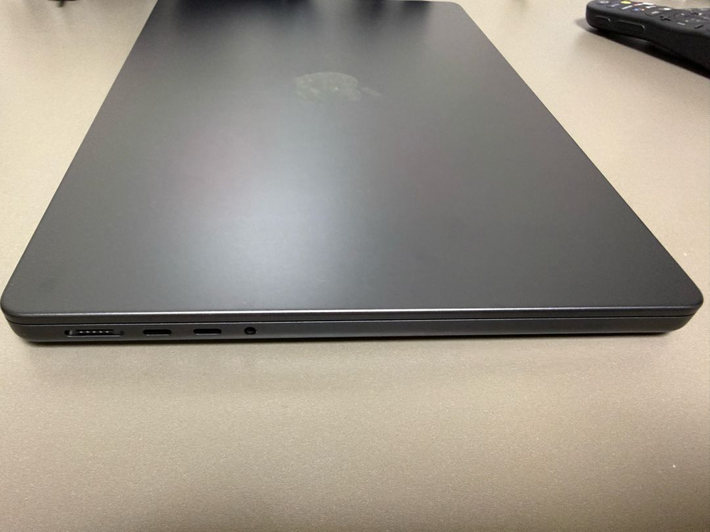 맥북프로14 M4 스페이스 블랙 팝니다 이미지