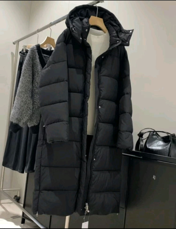 유럽매장 남여공용 롱 패딩 점퍼(택달린 새상품)--4