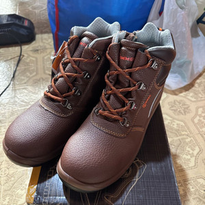 힘맨 HM-115N 안전화 270mm