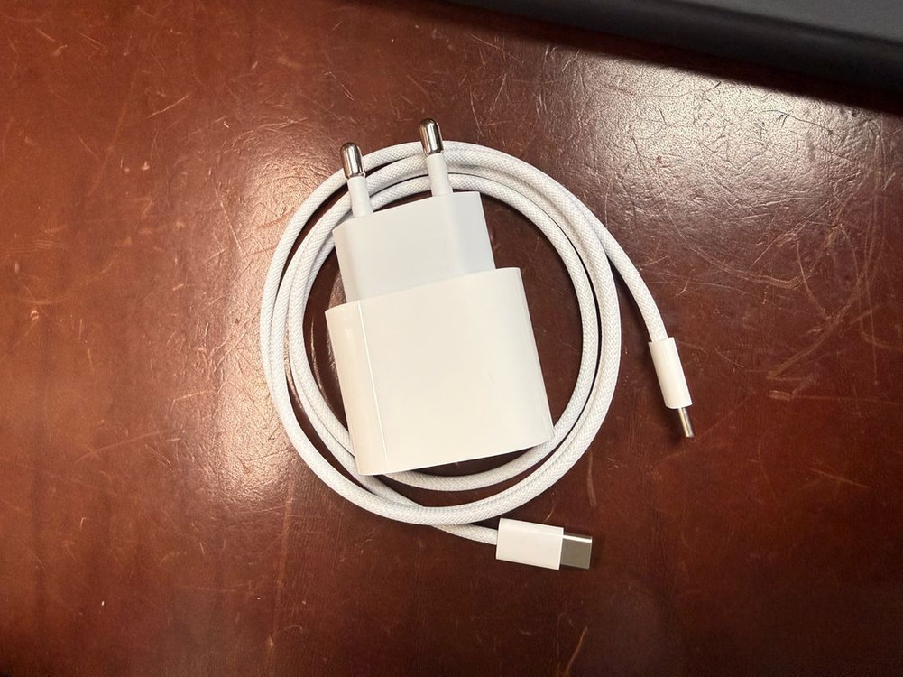 아이패드 프로 11 m1 (3세대) 128기가 와이파이--7