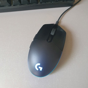 잘작동 로지텍 정품 G102 마우스 게임 사무 PC방 MOUSE