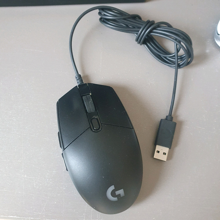 잘작동 로지텍 정품 G102 마우스 게임 사무 PC방 MOUSE--2