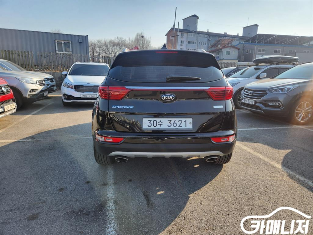 [기아]스포티지 4세대 (QL) 디젤 2.0 2WD 프레스티지 #3월급매 이미지
