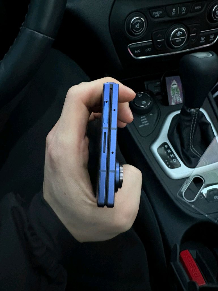 갤럭시 z폴드7 256GB 이미지