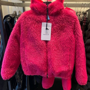 몽클레어 양면 리버시블 숏패딩.새제품 이미지