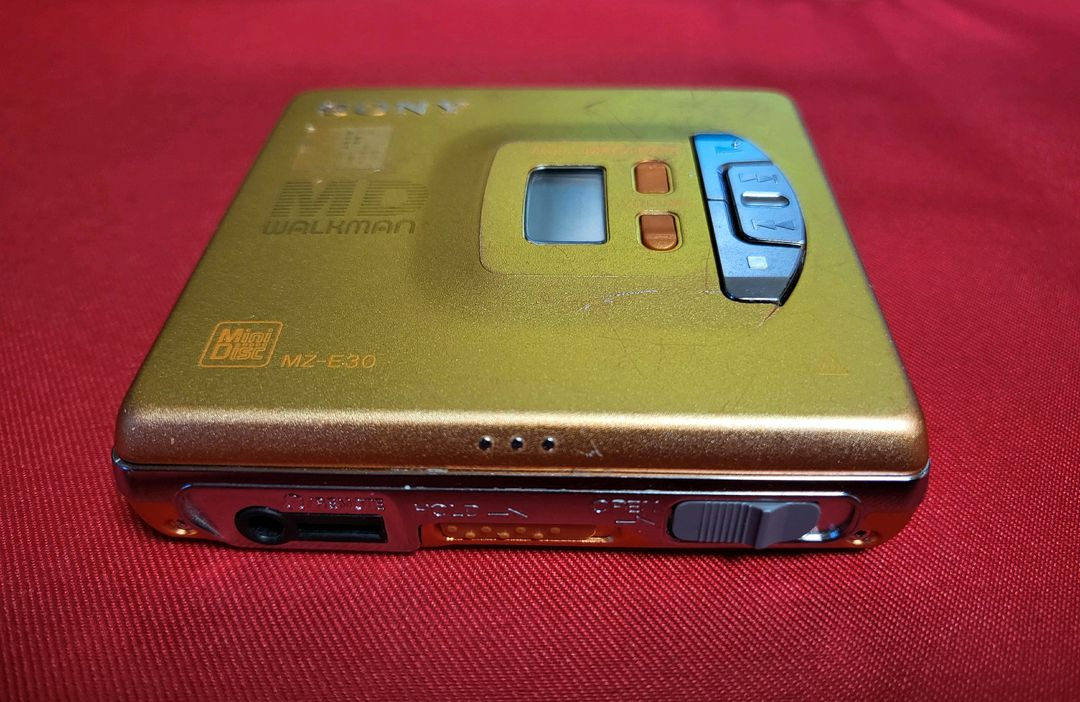 소니 MDP MZ-E30 정크기기 이미지