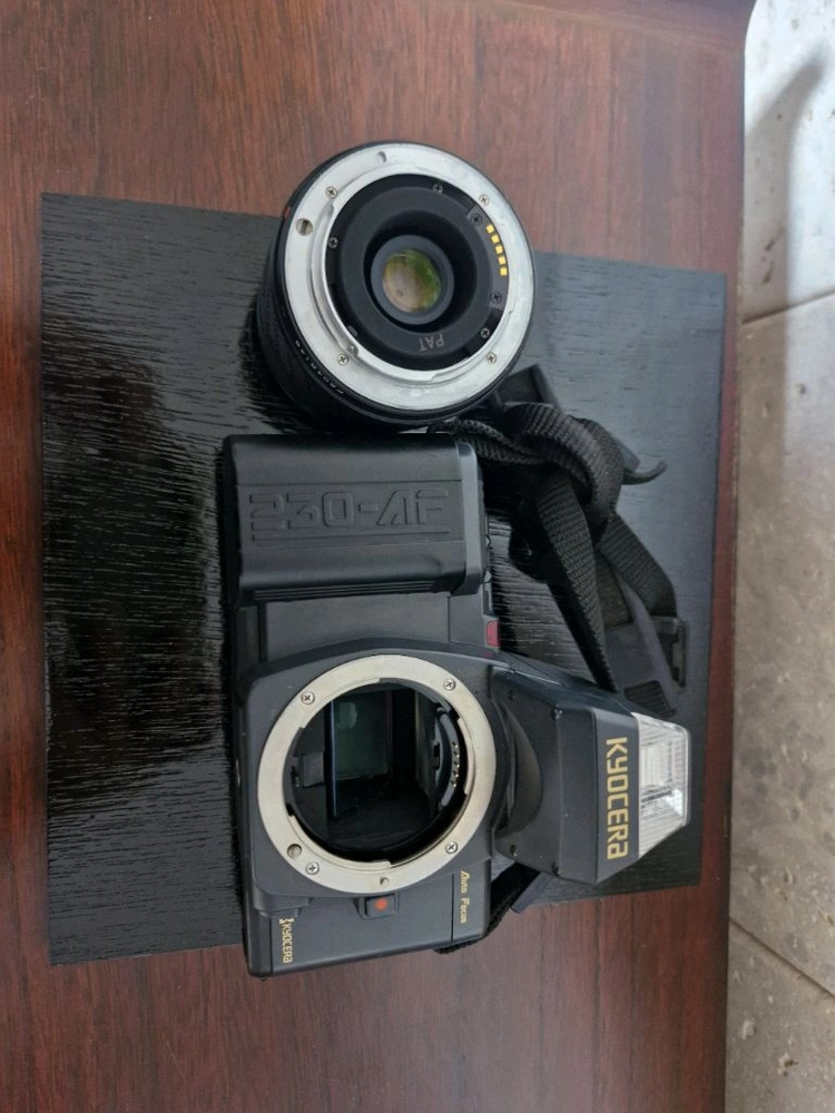 교세라 AF 35-70mm 카메라 이미지