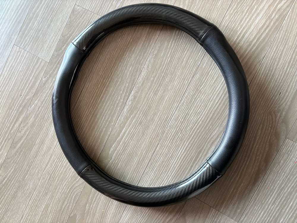 자동차 핸들 커버 이미지