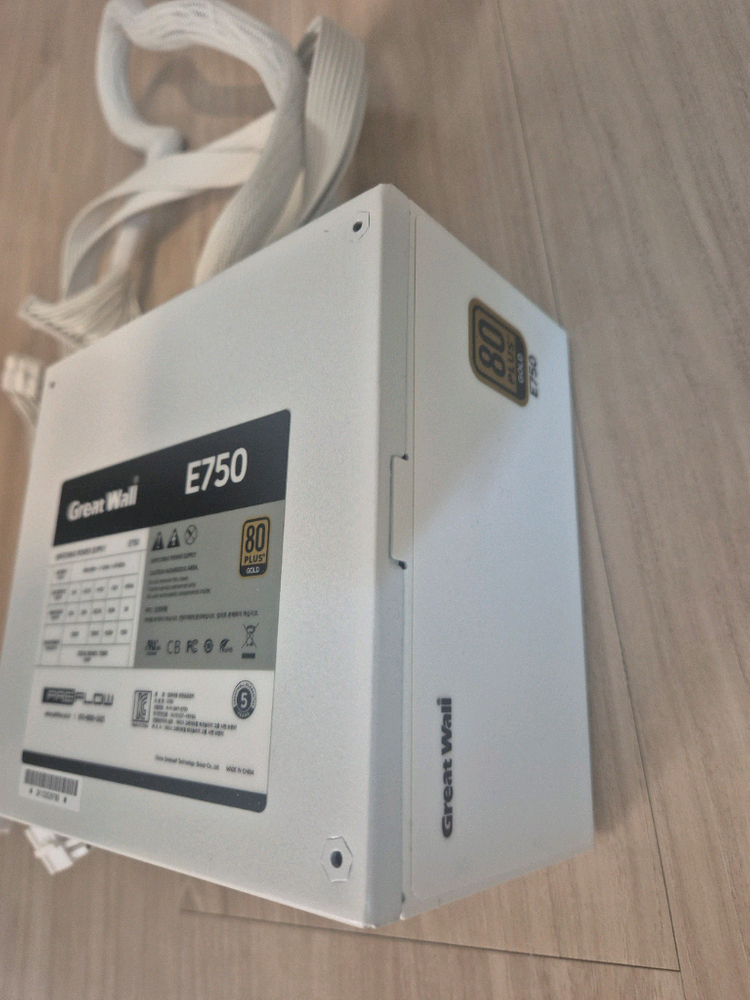 Great Wall E750 750W gold 파워 서플라이--2