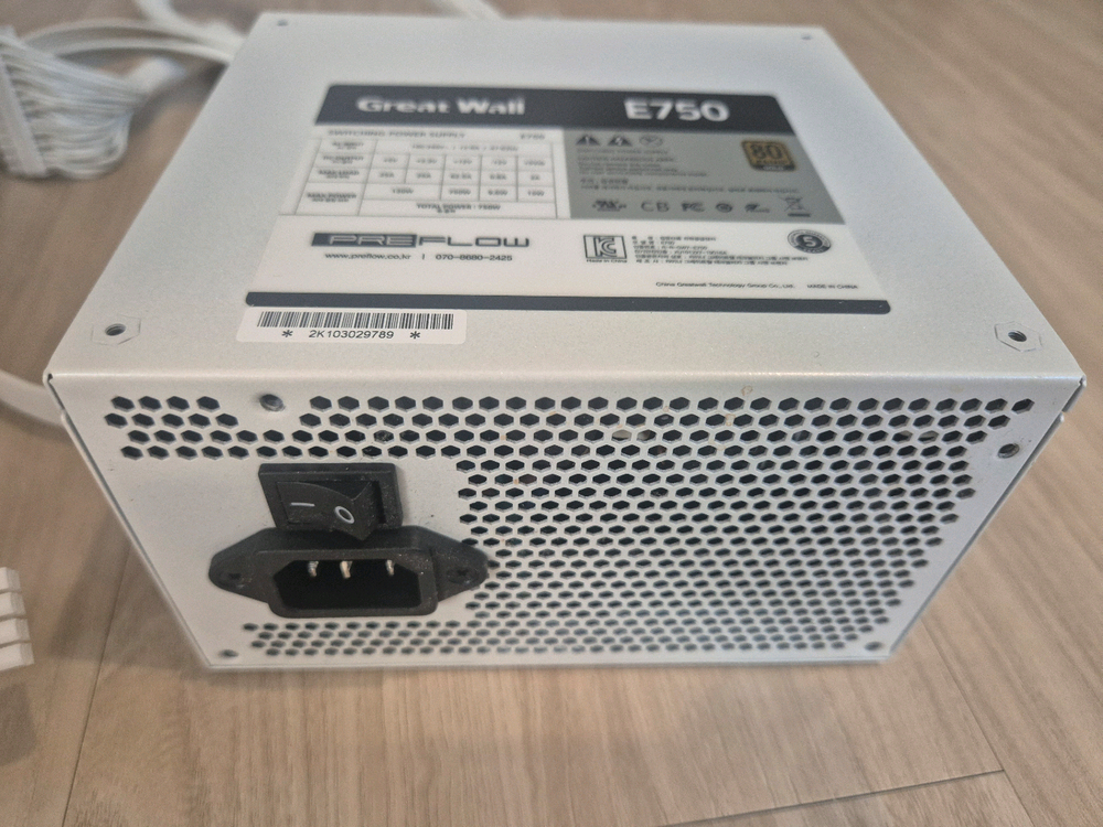 Great Wall E750 750W gold 파워 서플라이--3