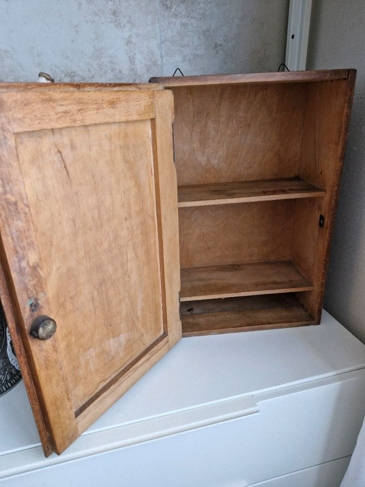 영국 빈티지 파인우드 선반장 약장 카페인테리어소품 이미지