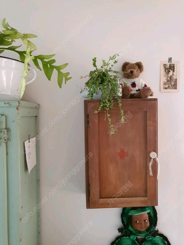 영국 빈티지 파인우드 선반장 약장 카페인테리어소품 이미지