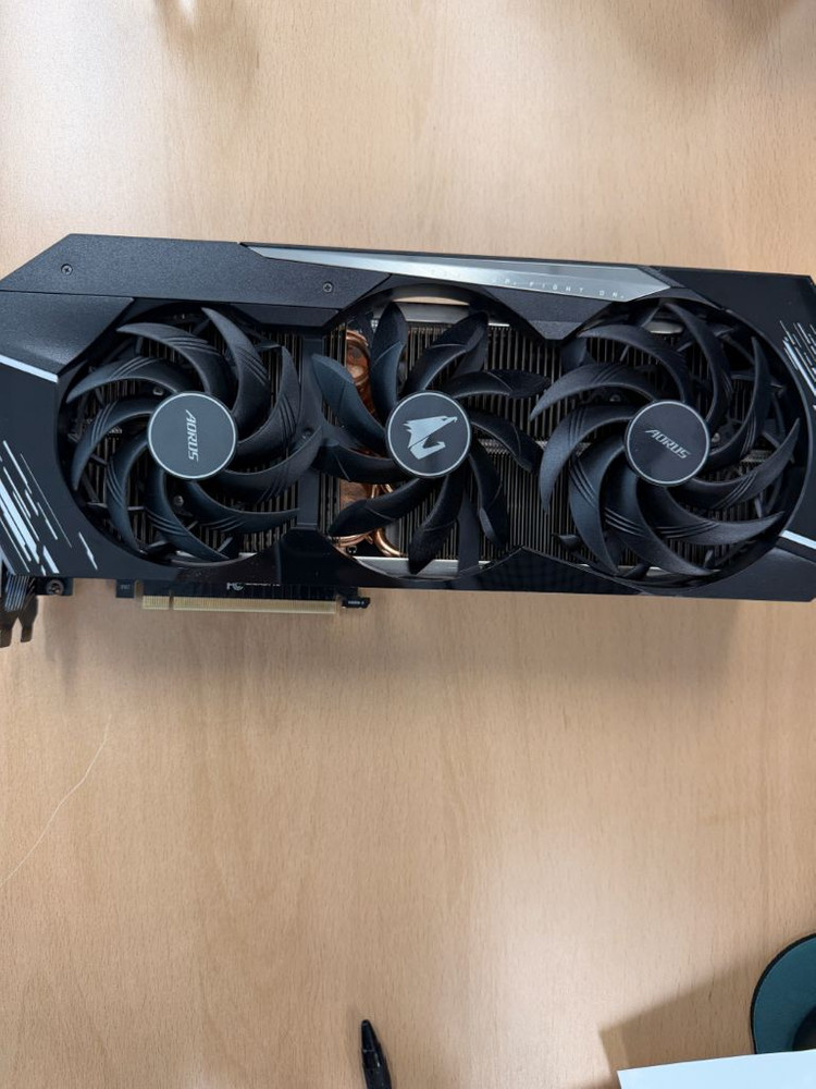 어로스마스터 3080ti 이미지