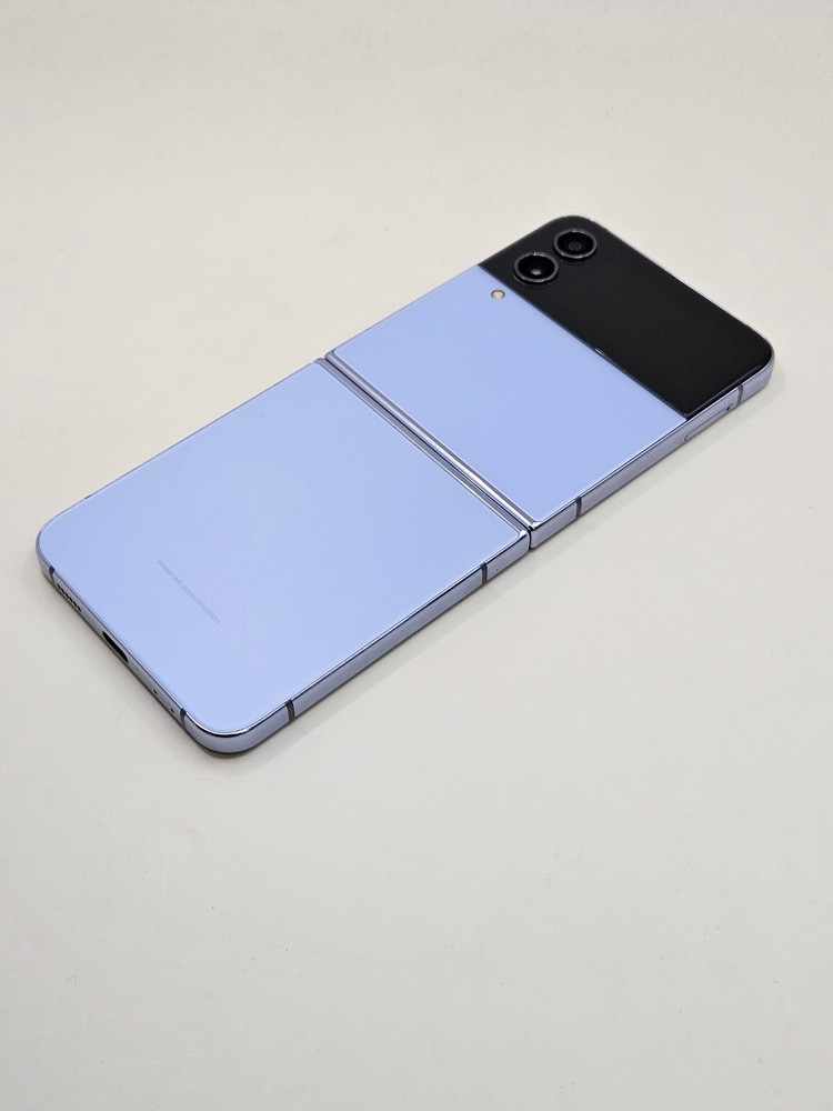 S급 삼성 갤럭시Z플립4 F721 최상품 도매가 중고폰--0