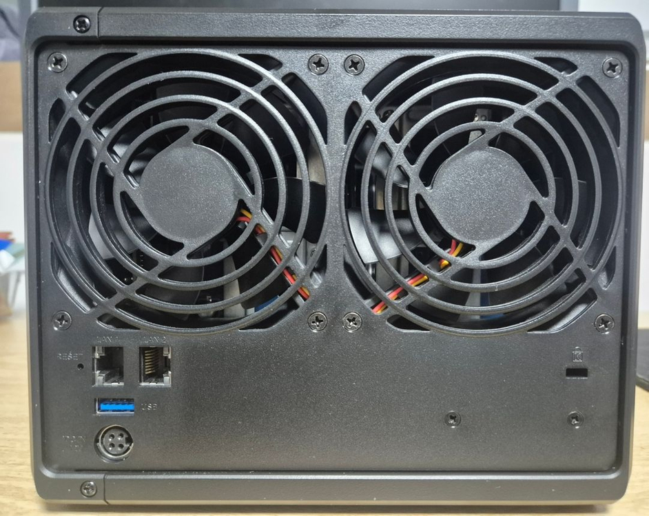 Synology NAS DS423+ (정품), Seagate 4TB (HDD) 이미지