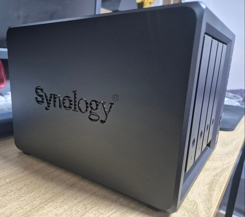 Synology NAS DS423+ (정품), Seagate 4TB (HDD) 이미지