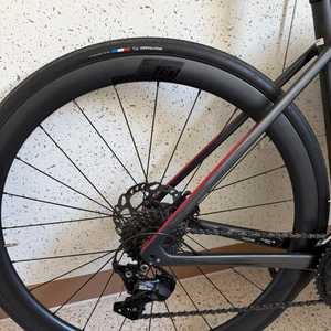 트랙 에몬다sl5 23년식 그레이색상 이미지