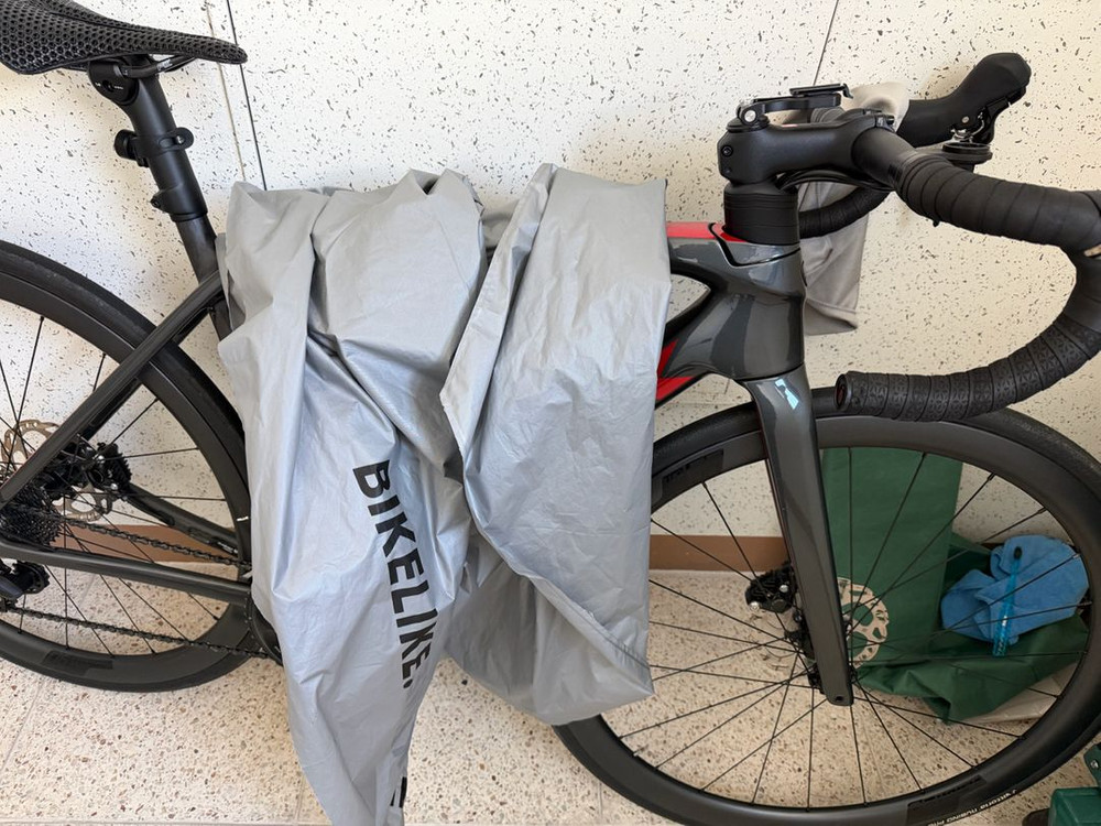 트랙 에몬다sl5 23년식 그레이색상 이미지