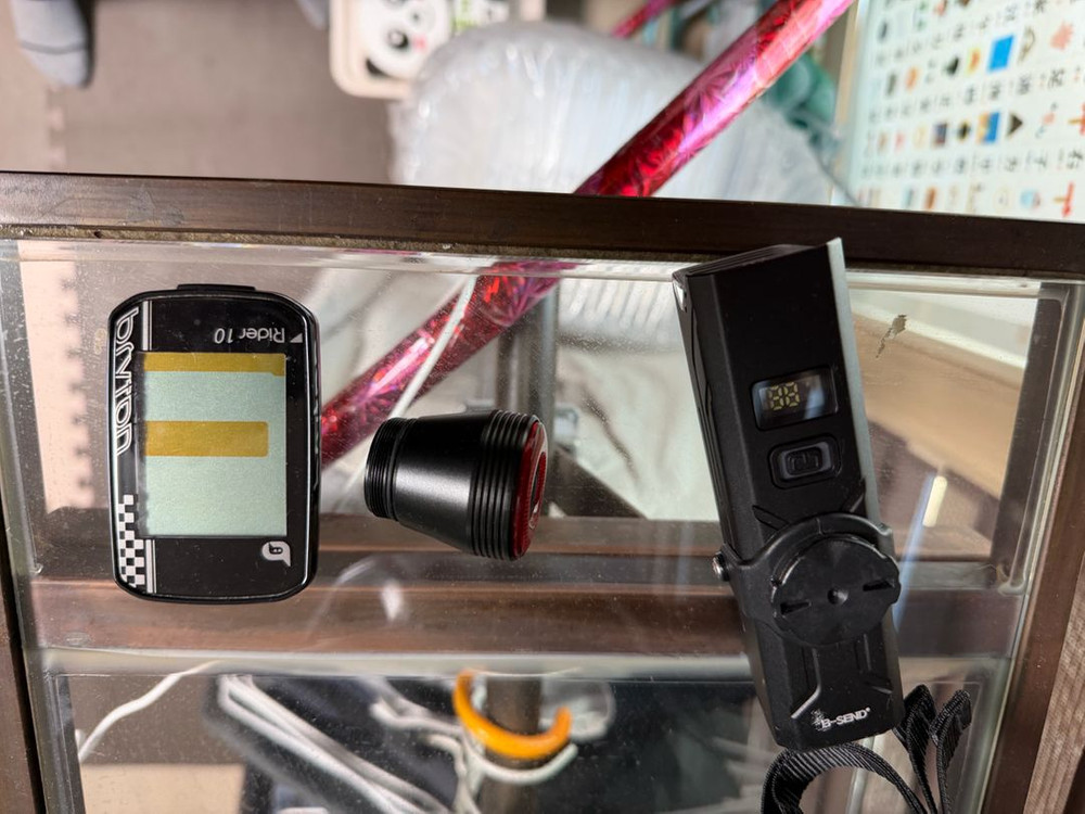 트랙 에몬다sl5 23년식 그레이색상 이미지