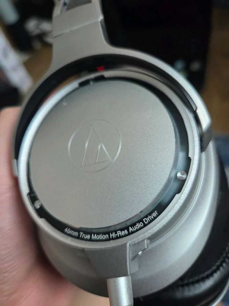 오디오테크니카 헤드폰 AHT-SR9 팝니다--5