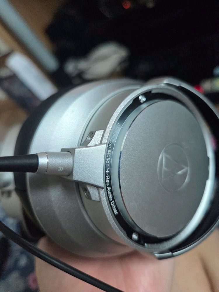 오디오테크니카 헤드폰 AHT-SR9 팝니다--6