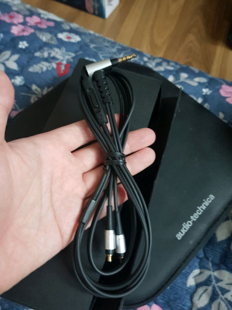 오디오테크니카 헤드폰 AHT-SR9 팝니다--7