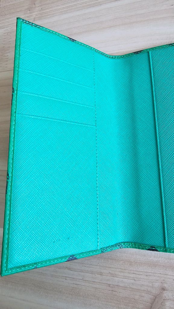 MCM 다이어리커버 지갑 수첩 케이스 이미지