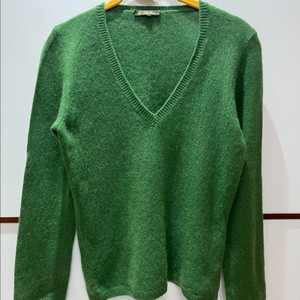 로로피아나 v넥 캐시미어 니트