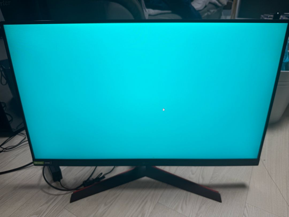 LG 울트라기어 32인치 게이밍모니터 32GN500 팝니다 이미지