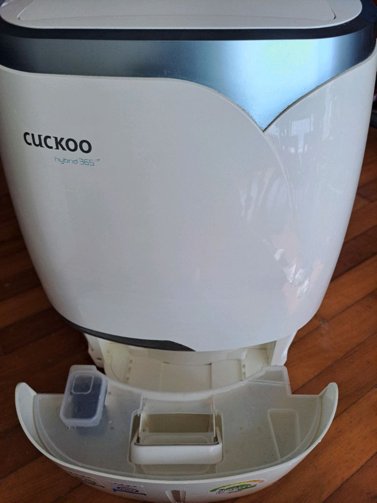 쿠쿠 15리터 대용량 제습기 (부품용)--2