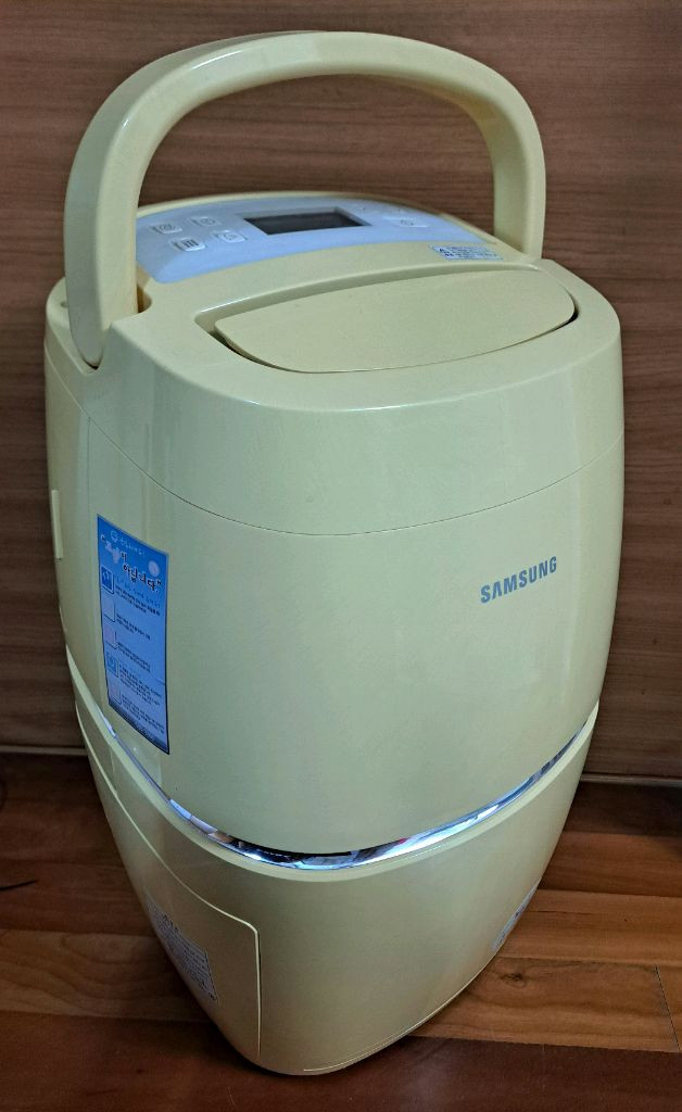 삼성 대용량 10리터 제습기 이미지